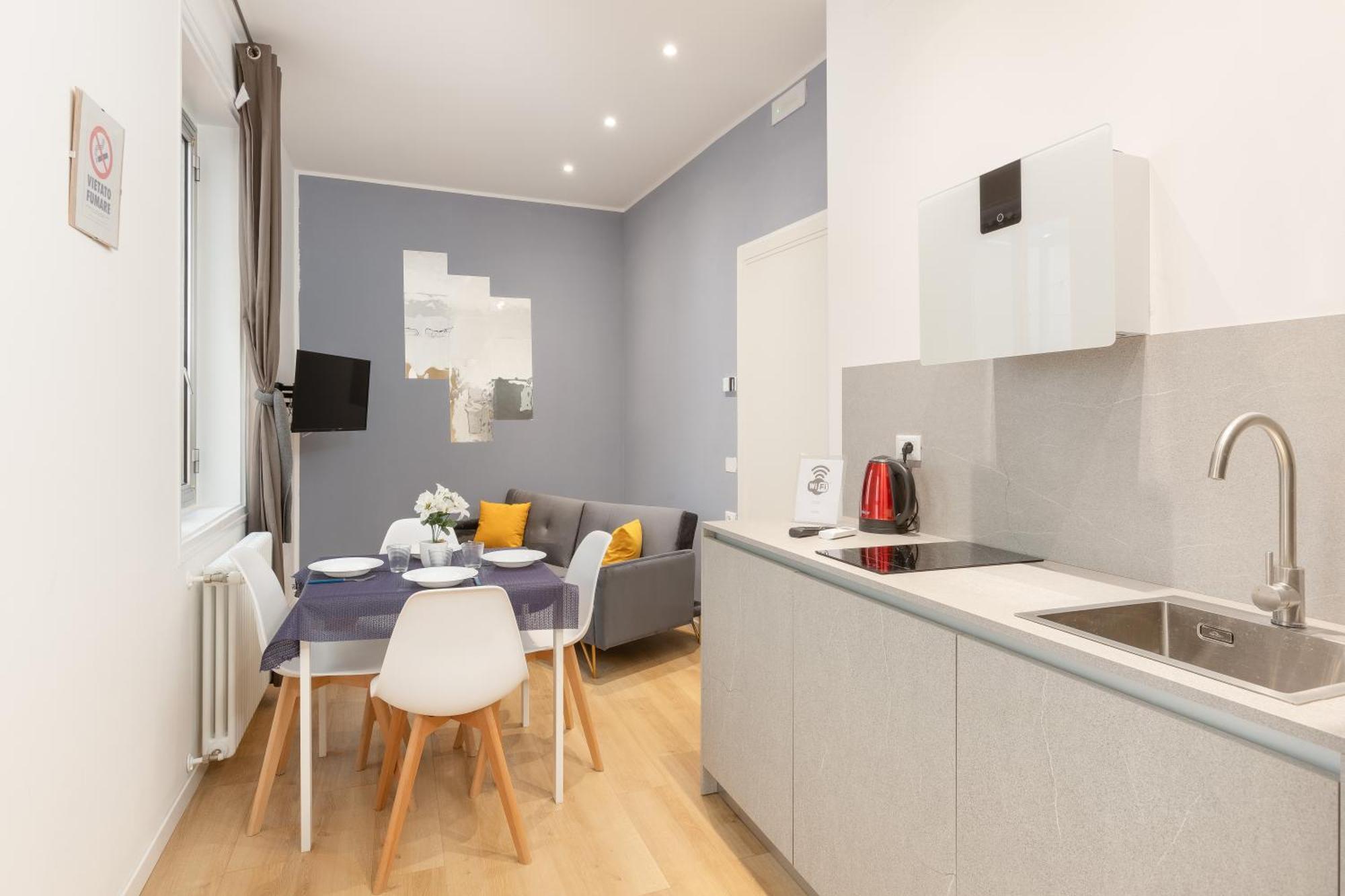 Snapstay Luxury Apartments In Centro A Trieste Luaran gambar