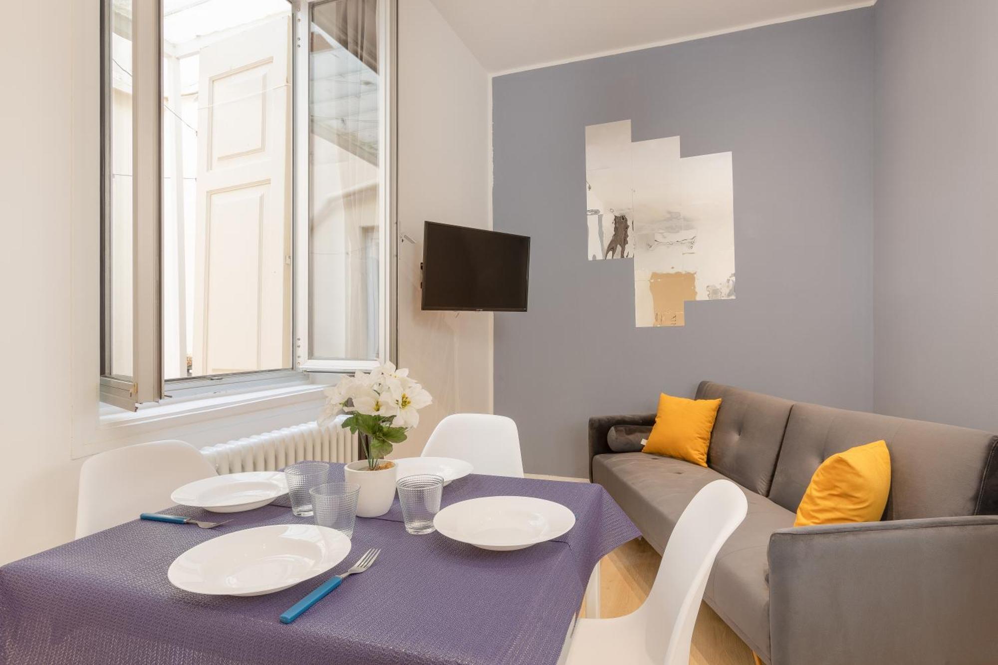Snapstay Luxury Apartments In Centro A Trieste Luaran gambar