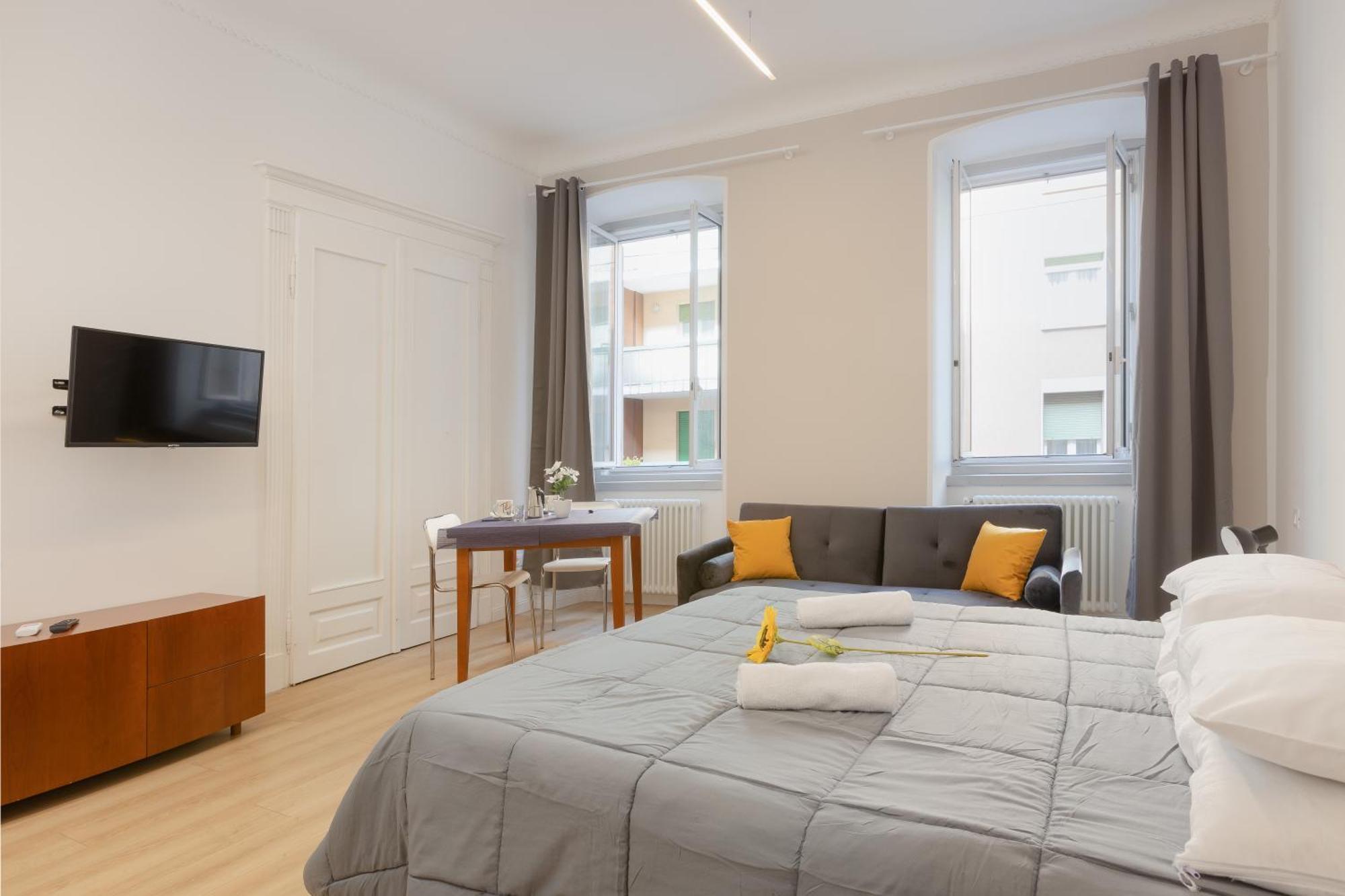 Snapstay Luxury Apartments In Centro A Trieste Luaran gambar