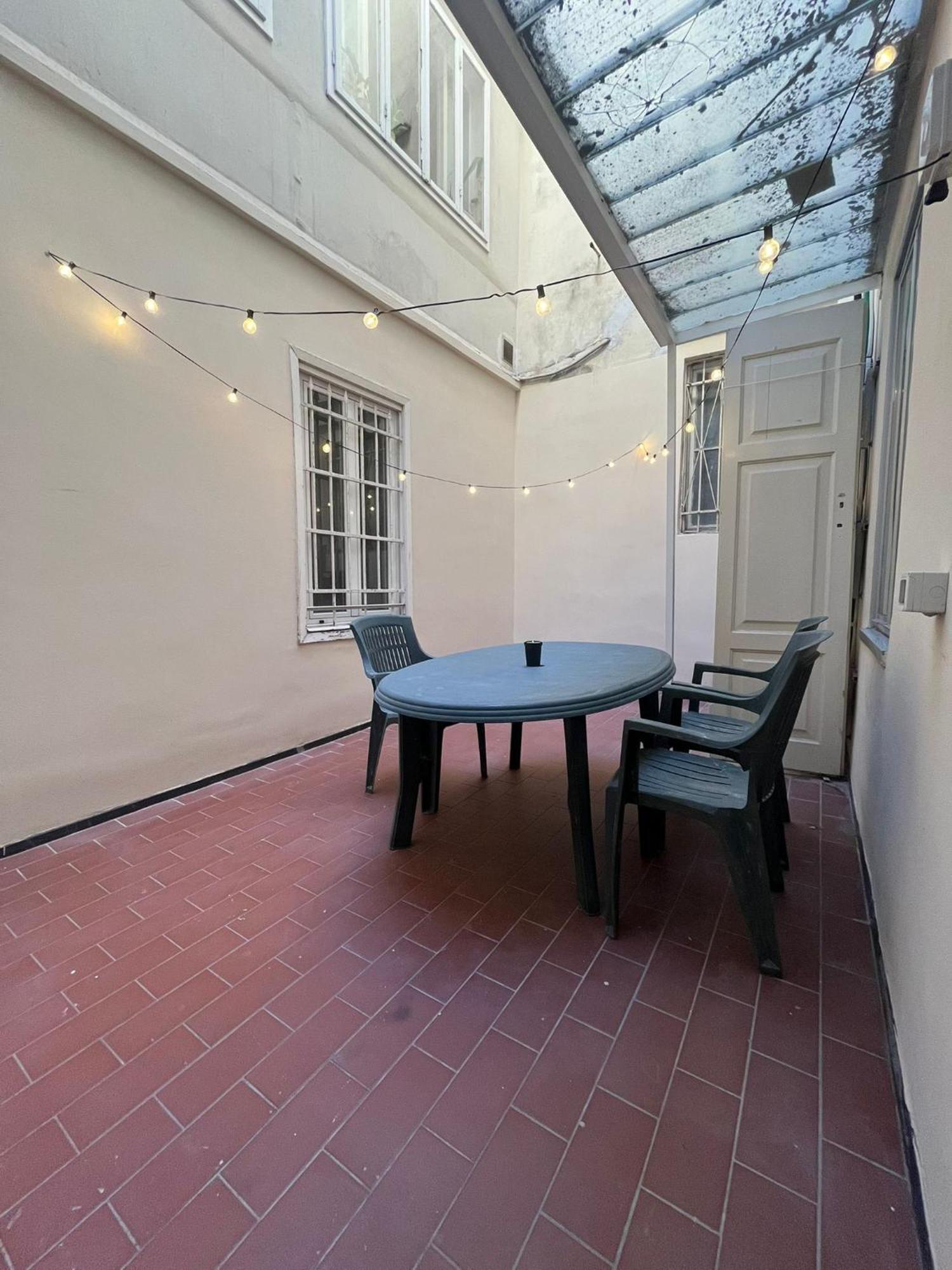 Snapstay Luxury Apartments In Centro A Trieste Luaran gambar